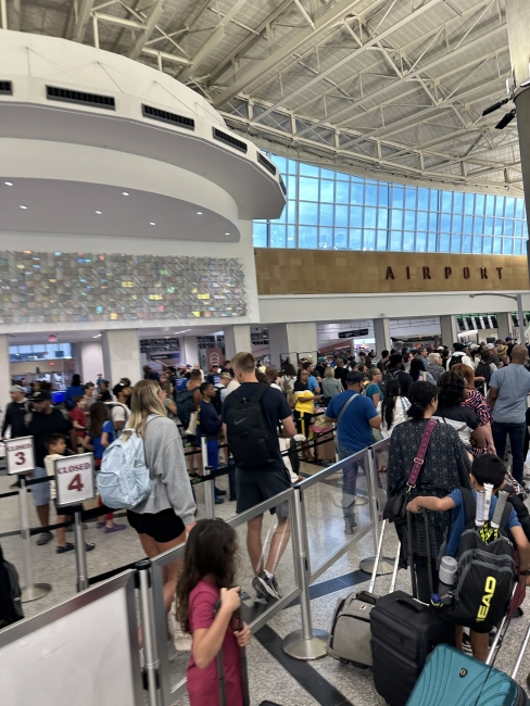 Hobby Airport TSA line